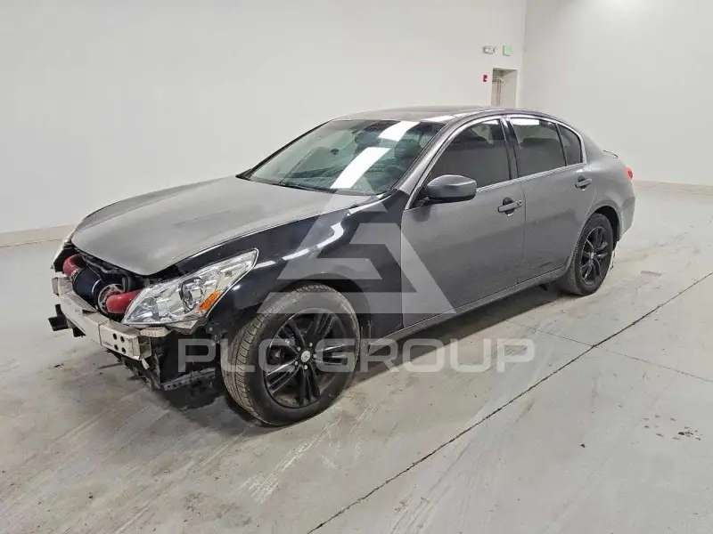 2012 Infinity G37 фото