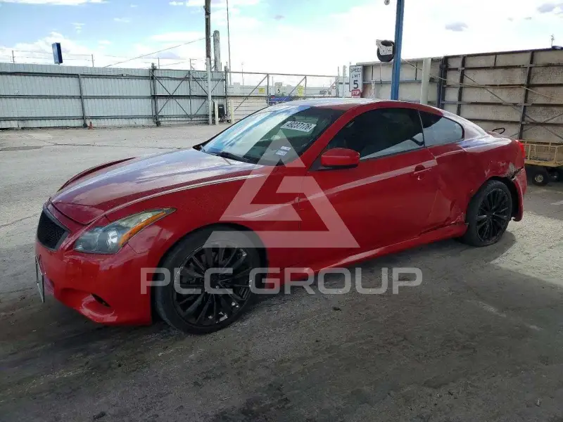 2012 Infinity G37 фото