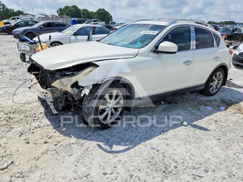 2012 Infinity EX35 photo