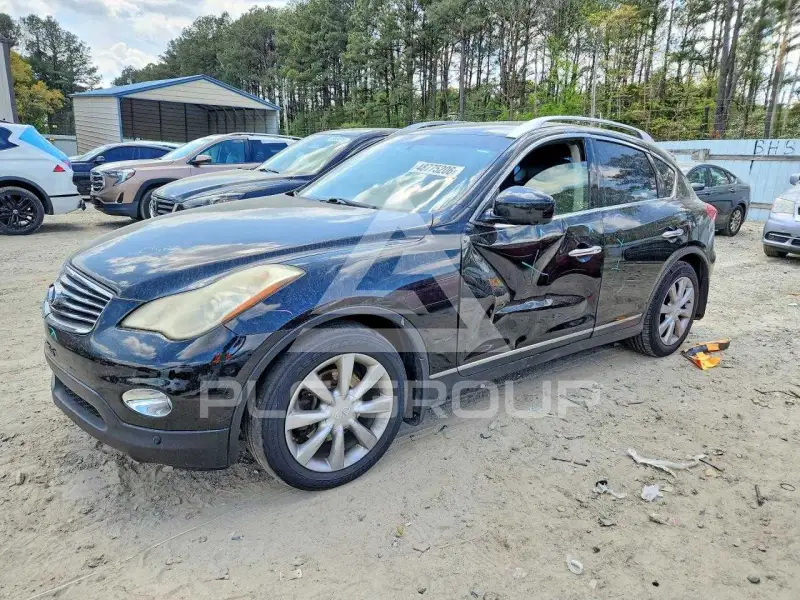 2012 Infinity EX35 photo
