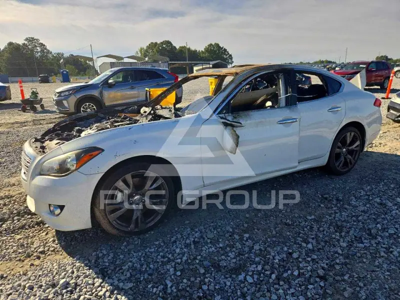 2012 Infinity M-Series photo
