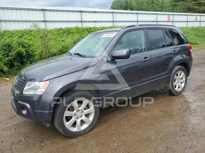 2012 Suzuki Grand Vitara photo
