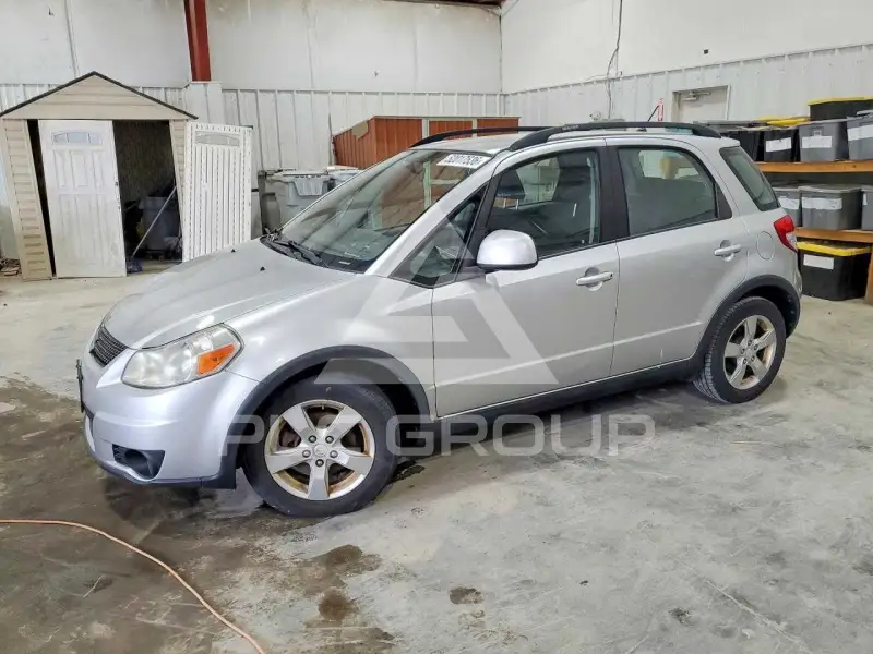 2012 Suzuki SX4 photo