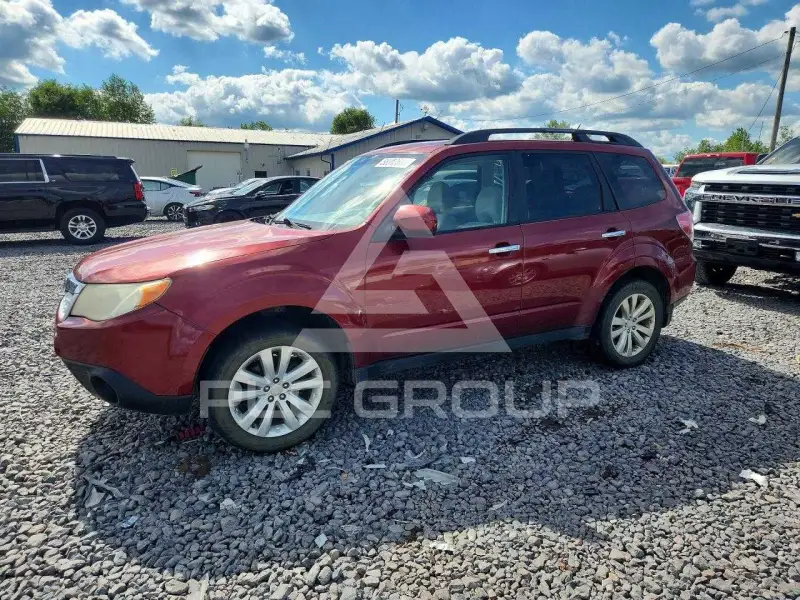 2012 Subaru Forester фото