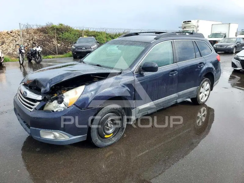 2012 Subaru Outback photo