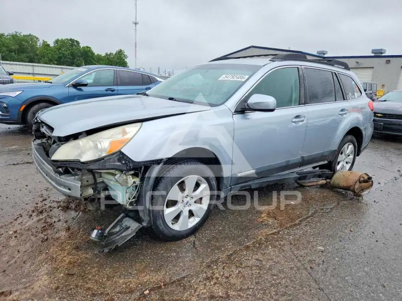 2012 Subaru Outback photo