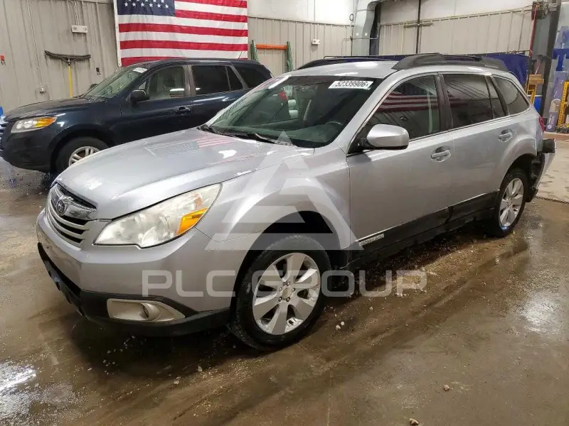 2012 Subaru Outback фото