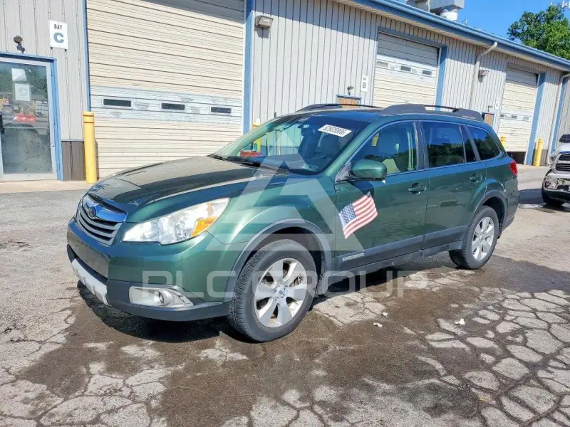 2012 Subaru Outback photo
