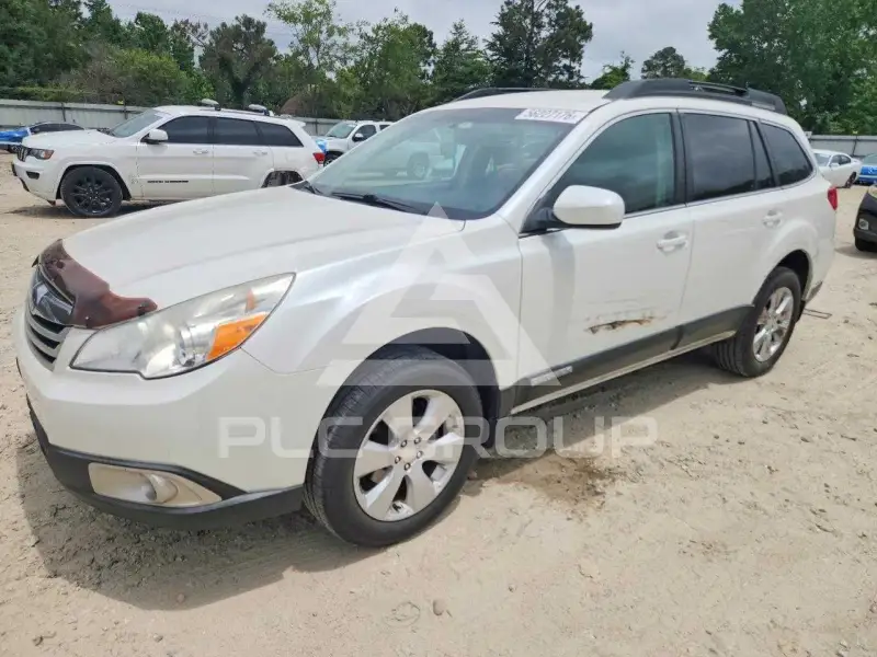 2012 Subaru Outback photo