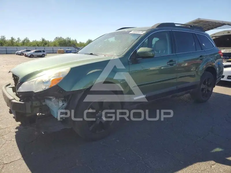 2012 Subaru Outback photo