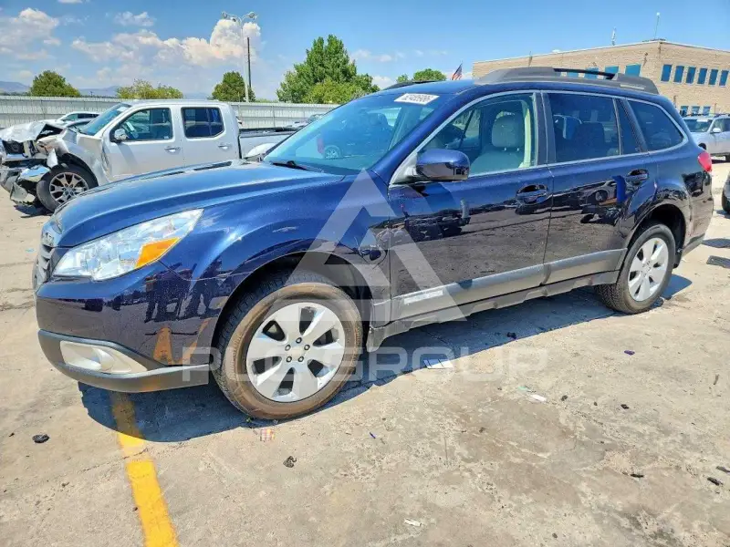 2012 Subaru Outback photo