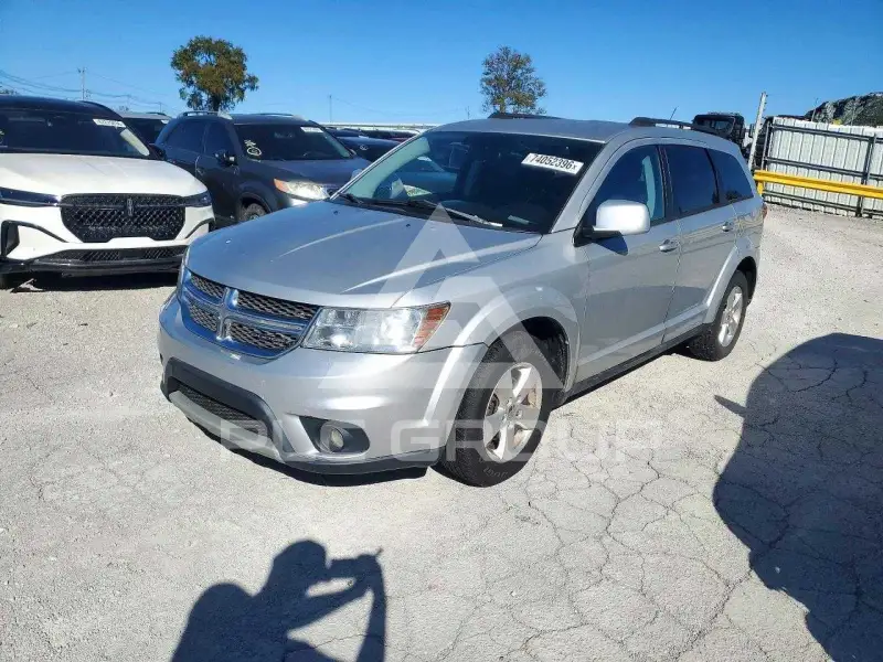 2012 Dodge JOURNEY photo