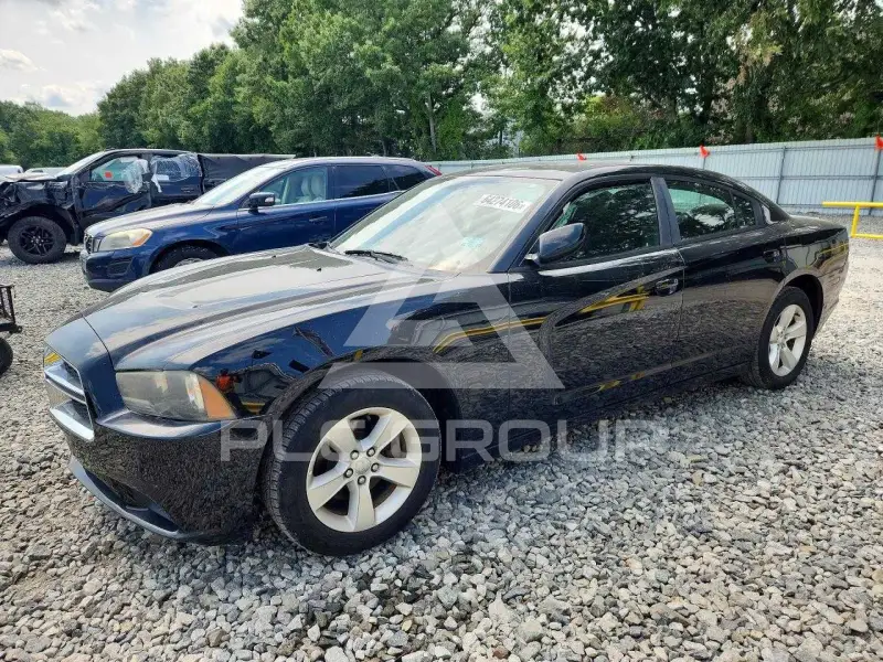 2012 Dodge CHARGER photo