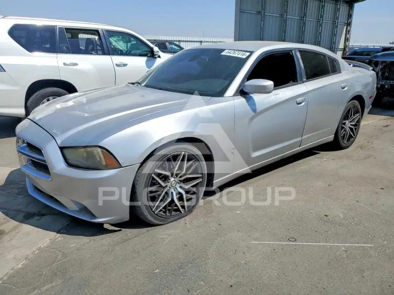 2012 Dodge CHARGER photo