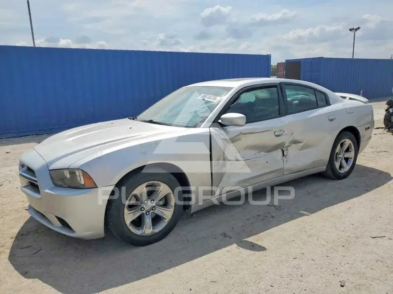 2012 Dodge CHARGER фото