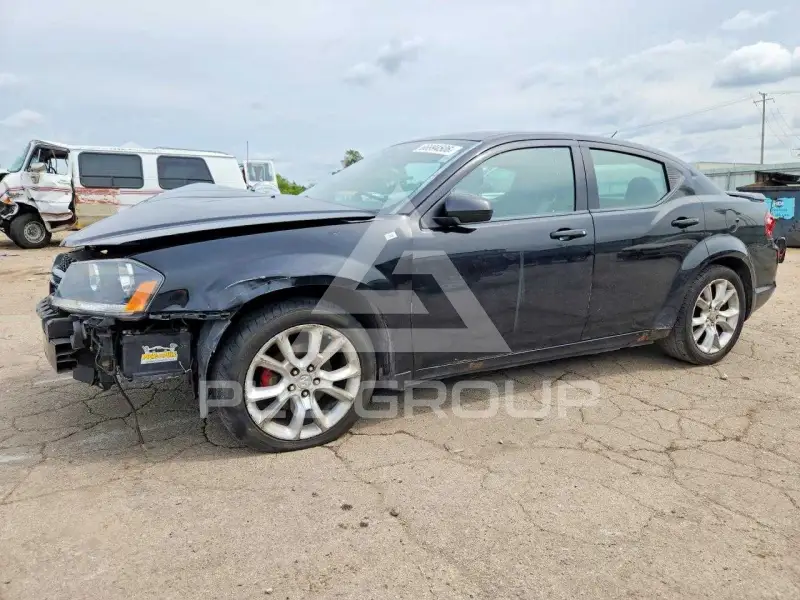 2012 Dodge AVENGER photo