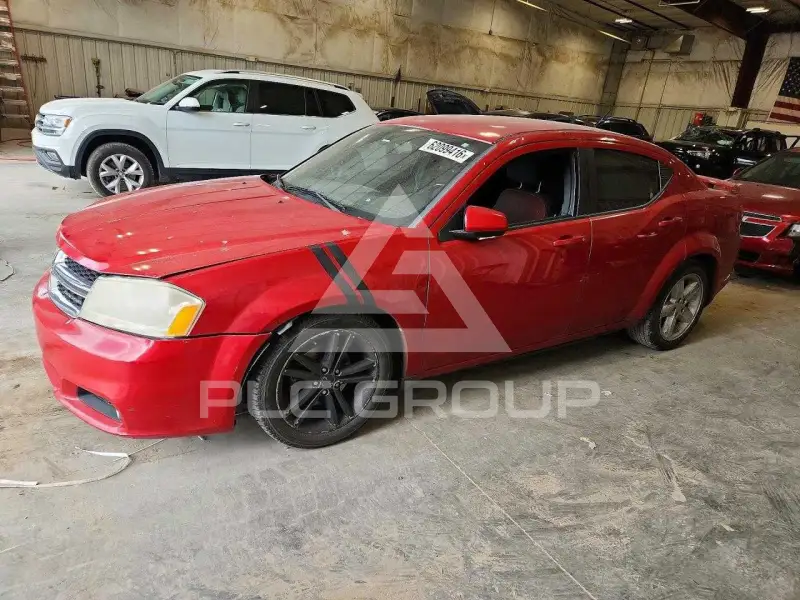 2012 Dodge AVENGER photo