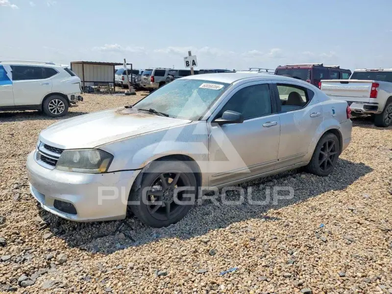 2012 Dodge AVENGER photo
