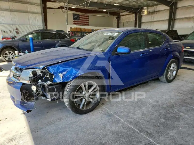 2012 Dodge AVENGER photo