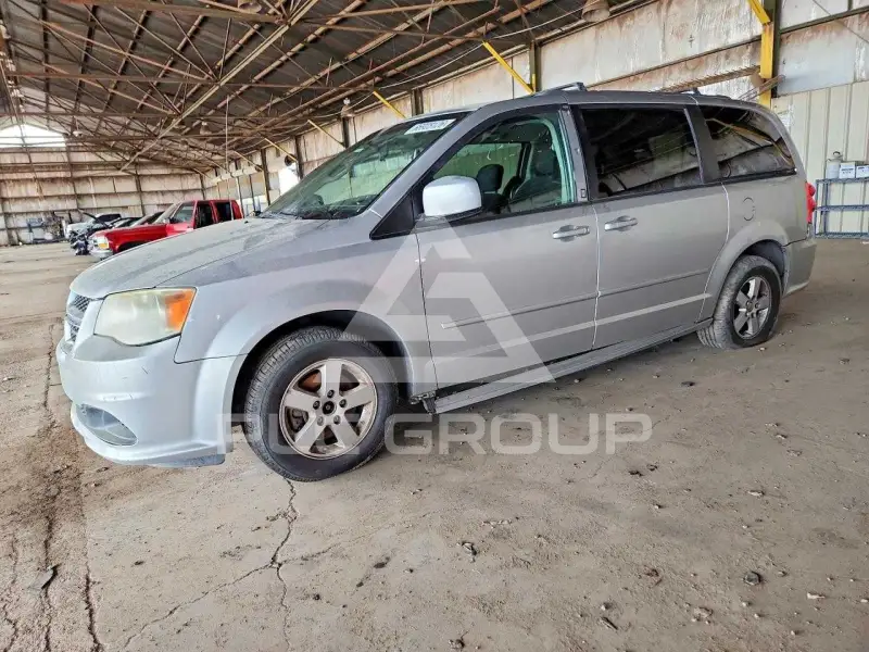 2012 Dodge CARAVAN photo