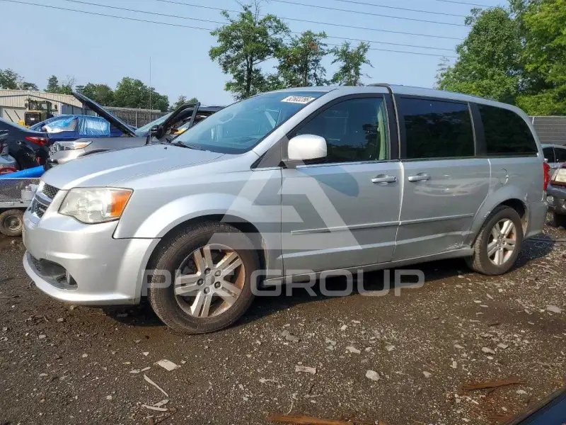 2012 Dodge CARAVAN фото
