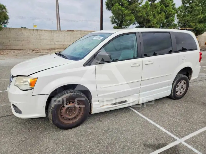 2012 Dodge CARAVAN фото