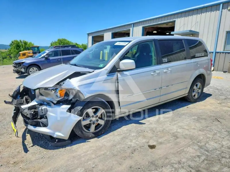 2012 Dodge CARAVAN photo