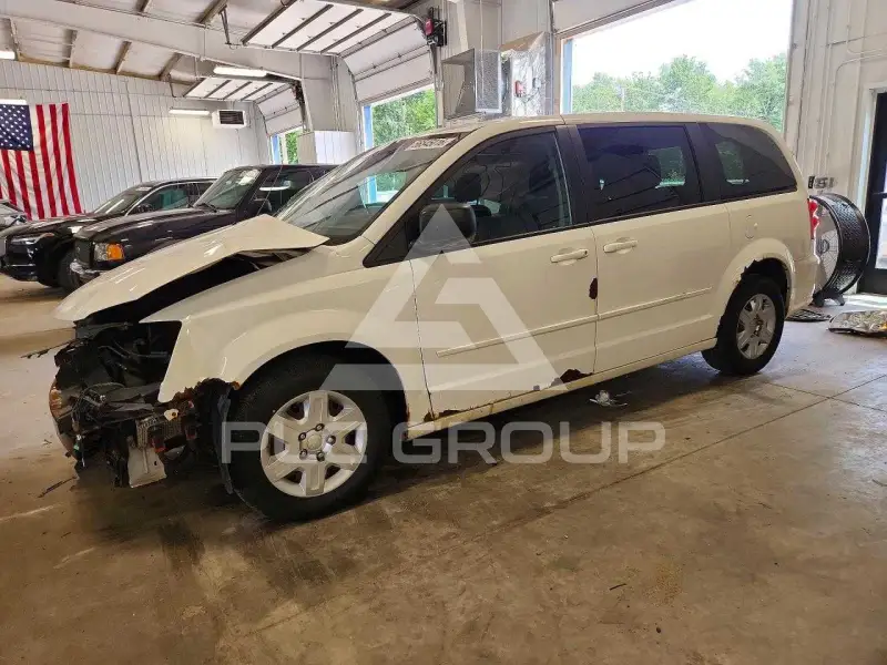 2012 Dodge CARAVAN фото
