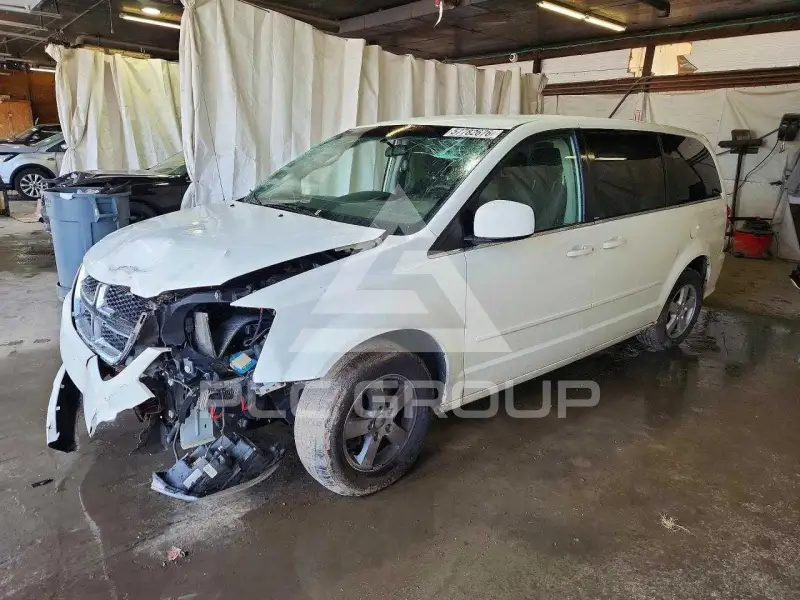 2012 Dodge CARAVAN photo
