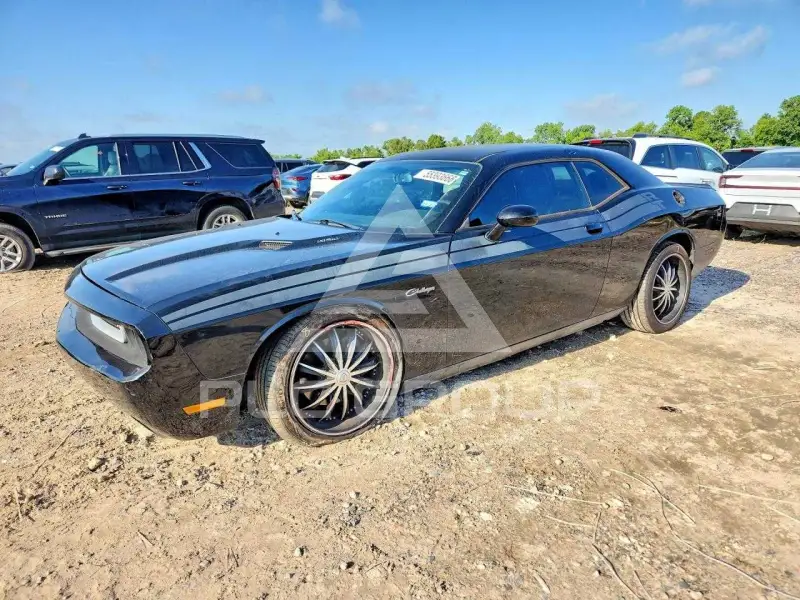 2012 Dodge CHALLENGER photo