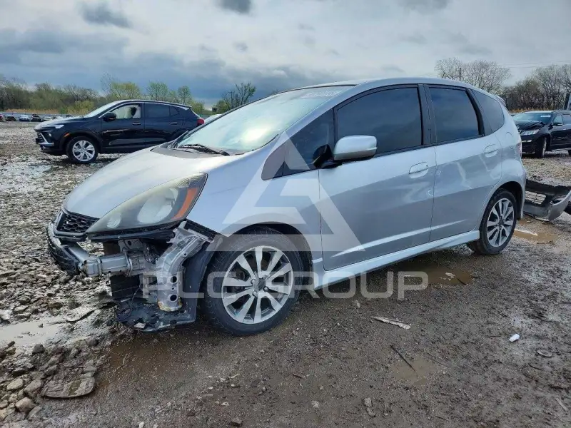 2012 Honda FIT фото