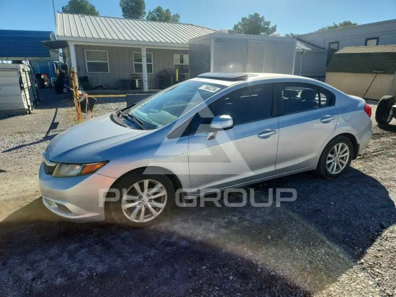 2012 Honda CIVIC фото