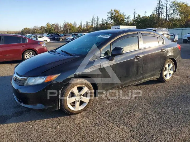 2012 Honda CIVIC фото
