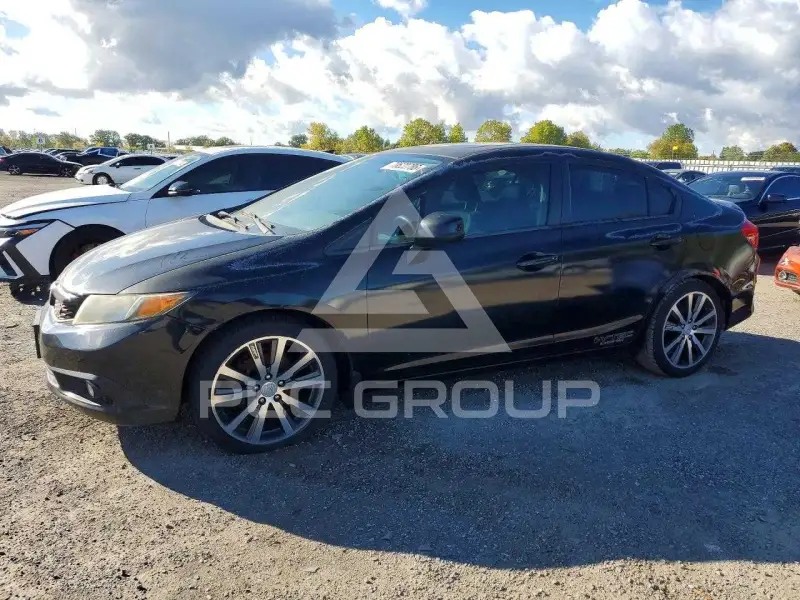 2012 Honda CIVIC фото