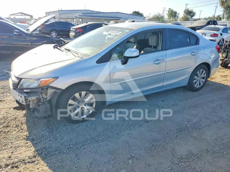 2012 Honda CIVIC фото