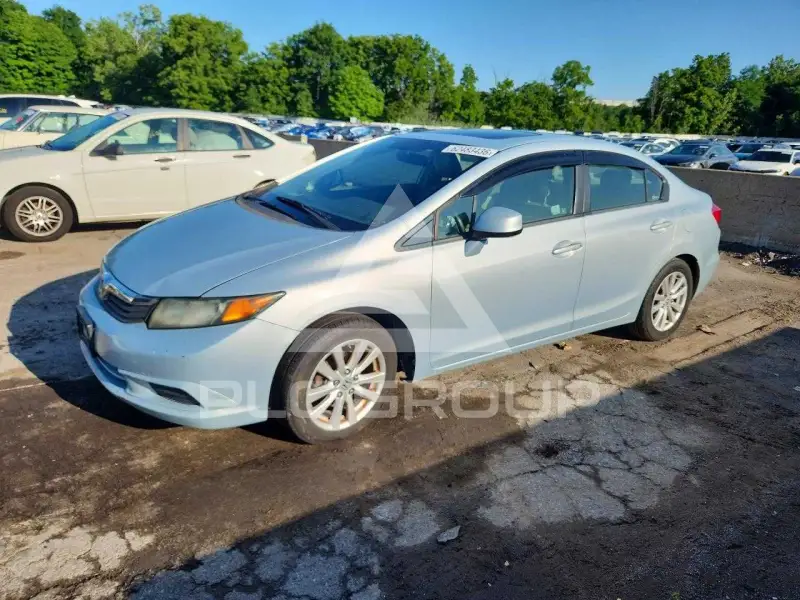 2012 Honda CIVIC фото