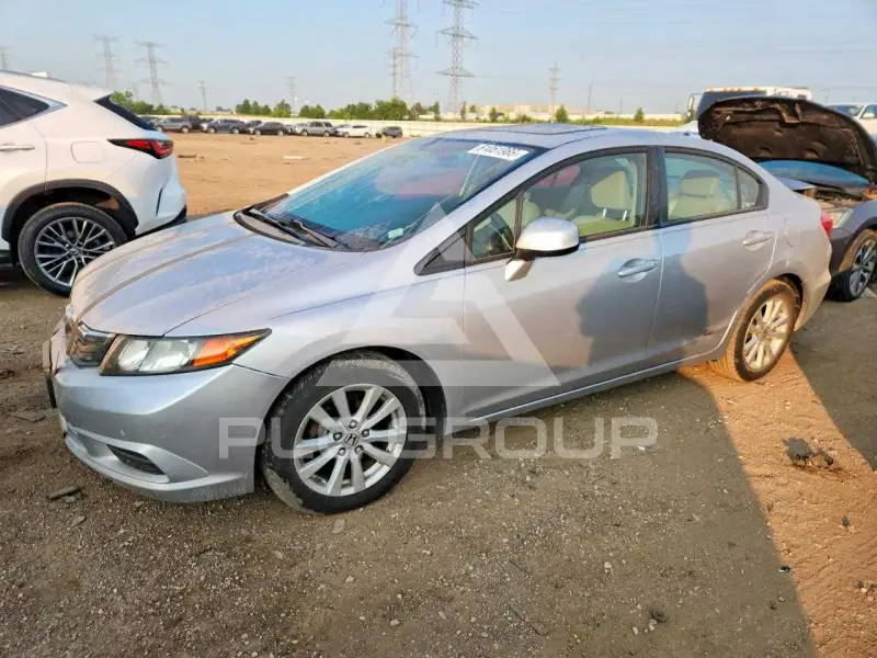 2012 Honda CIVIC фото