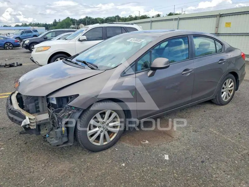 2012 Honda CIVIC фото