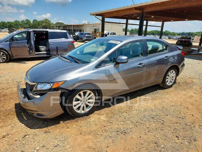 2012 Honda CIVIC фото