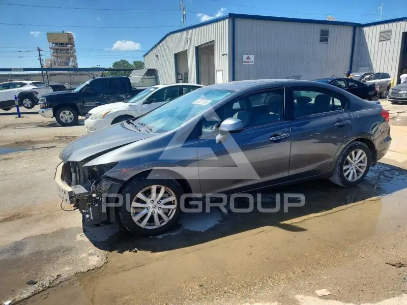 2012 Honda CIVIC фото