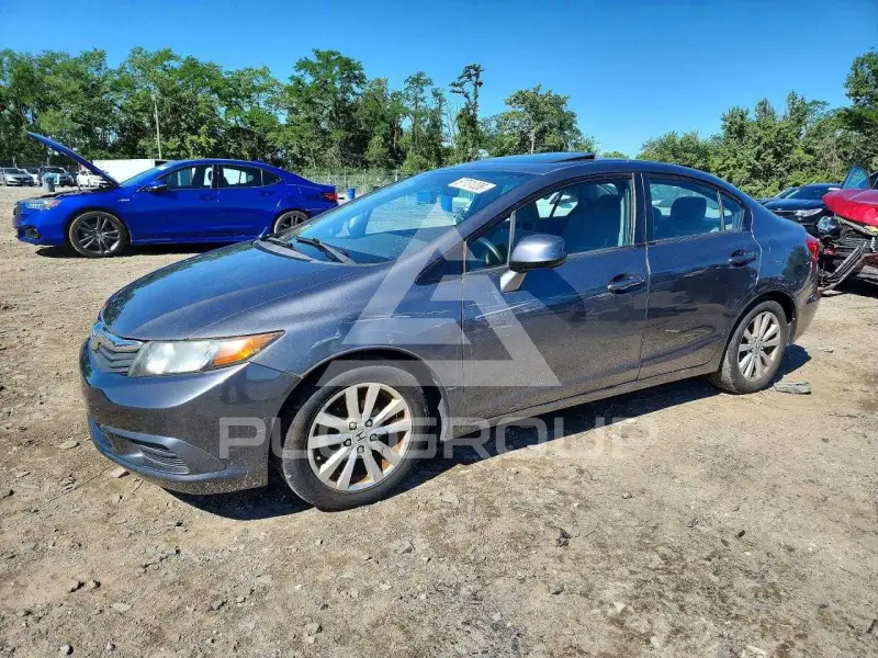 2012 Honda CIVIC фото