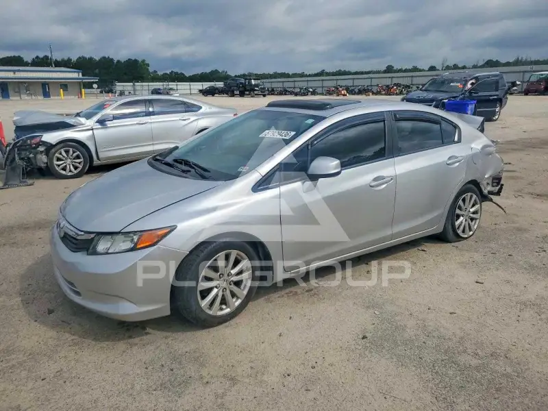2012 Honda CIVIC фото