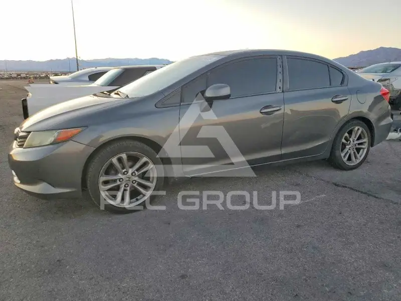 2012 Honda CIVIC фото