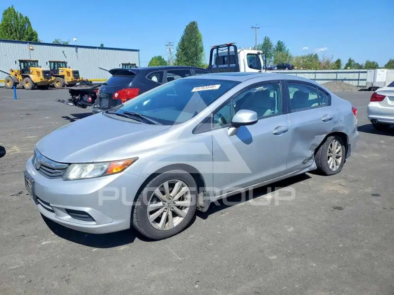 2012 Honda CIVIC фото