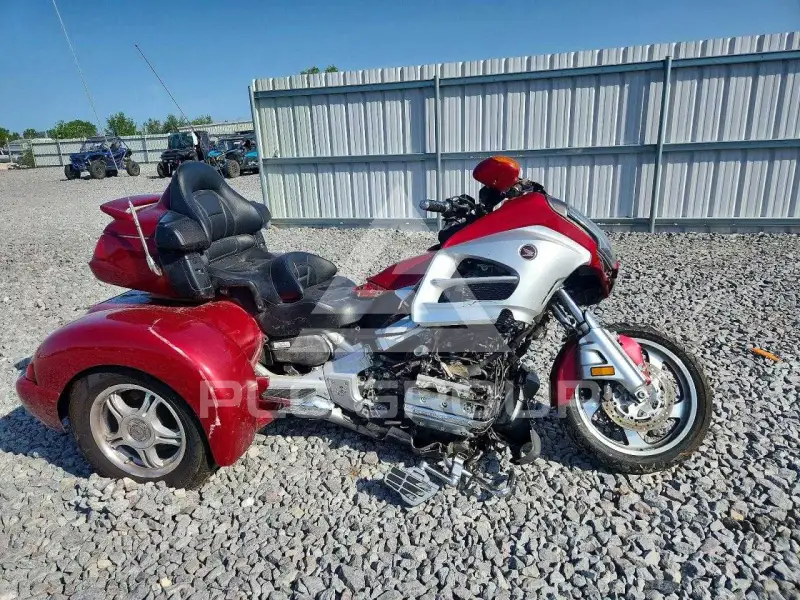 2012 Honda GL фото
