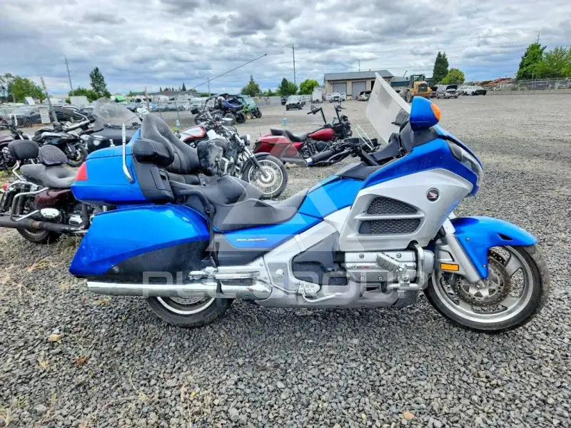 2012 Honda GL photo