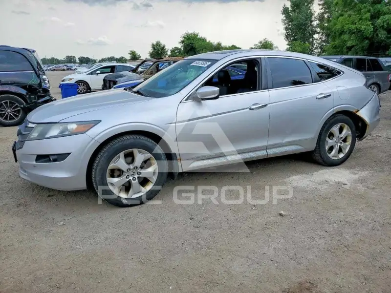 2012 Honda CROSSTOUR photo