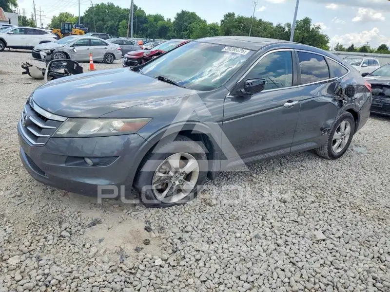 2012 Honda CROSSTOUR photo