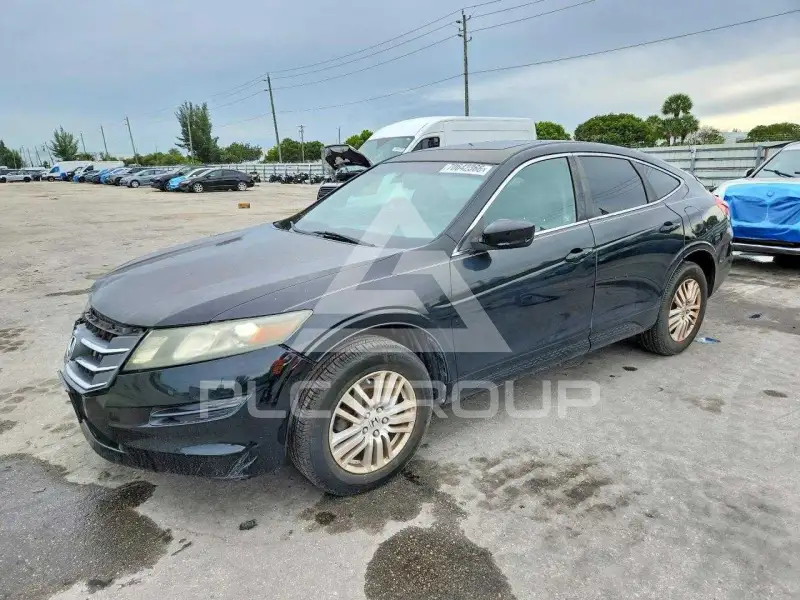 2012 Honda CROSSTOUR photo