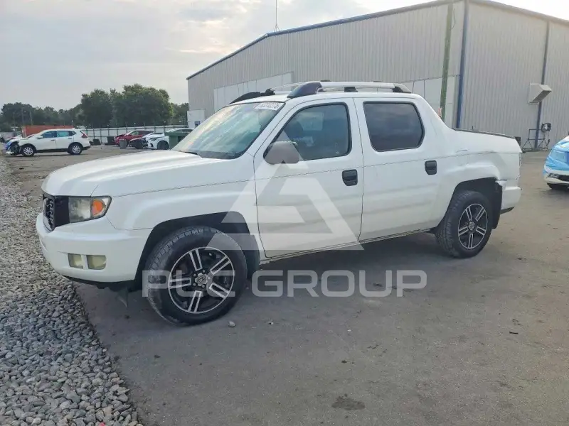 2012 Honda RIDGELINE photo